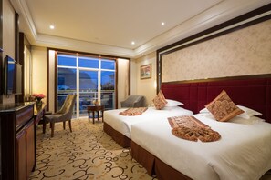 Premium bedding, down duvets, memory-foam beds, minibar - Qinghe Jin Jiang International Hotel (Zhangjiajie)