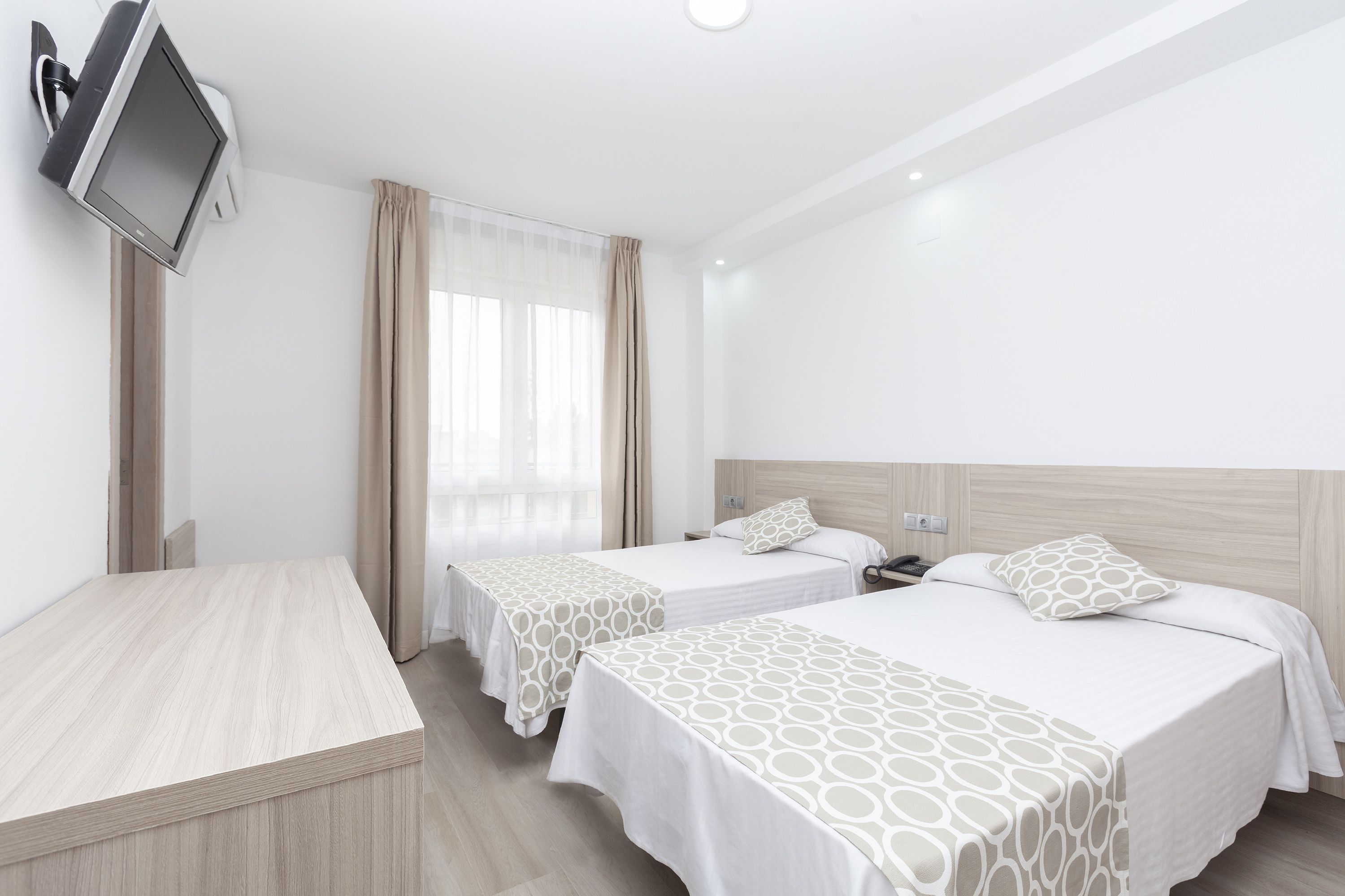 Photo - Hotel Olympia Ronda II