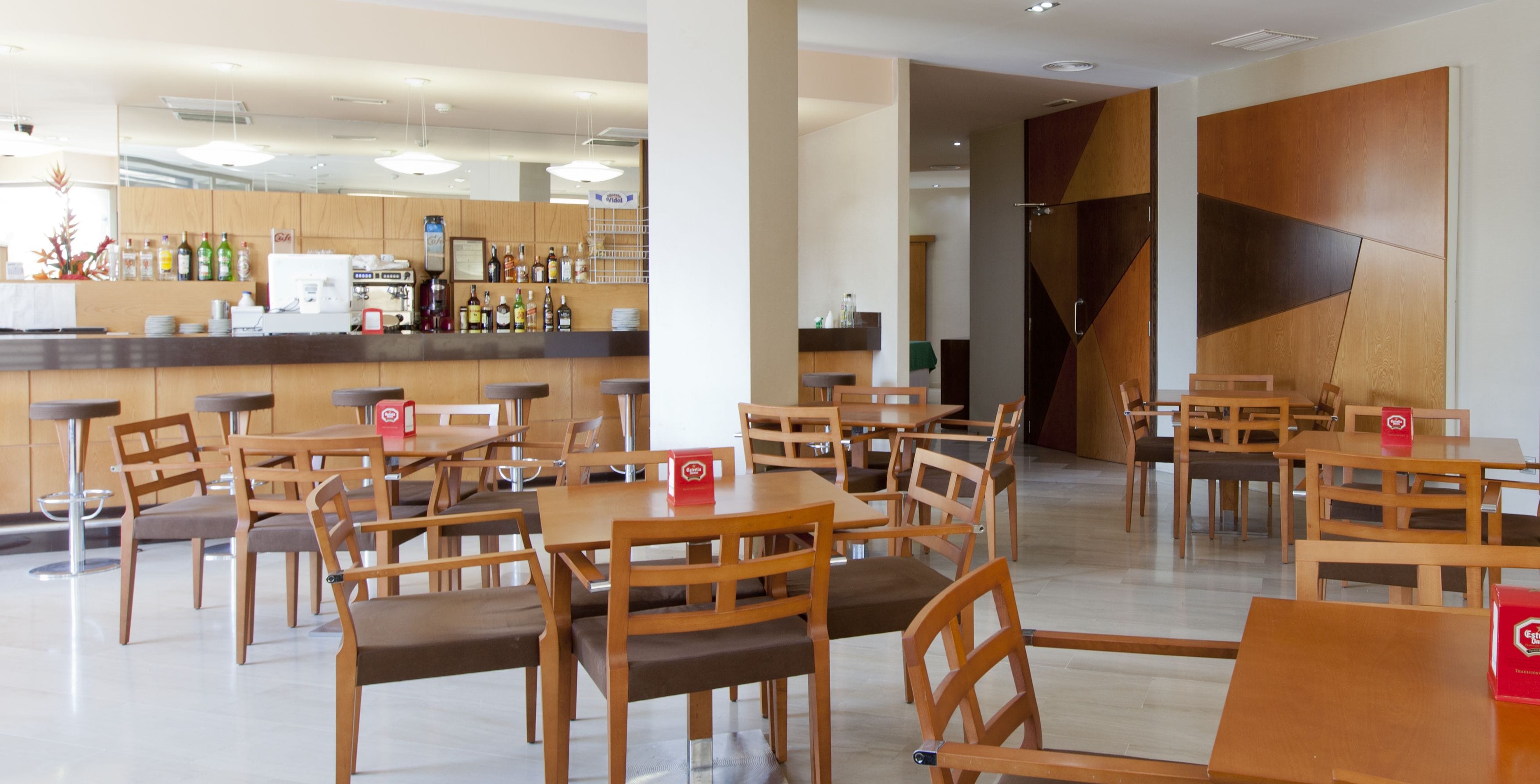 Se sirven desayunos, almuerzos y cenas