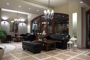 Lobby - Hotel Tumski (Plock)