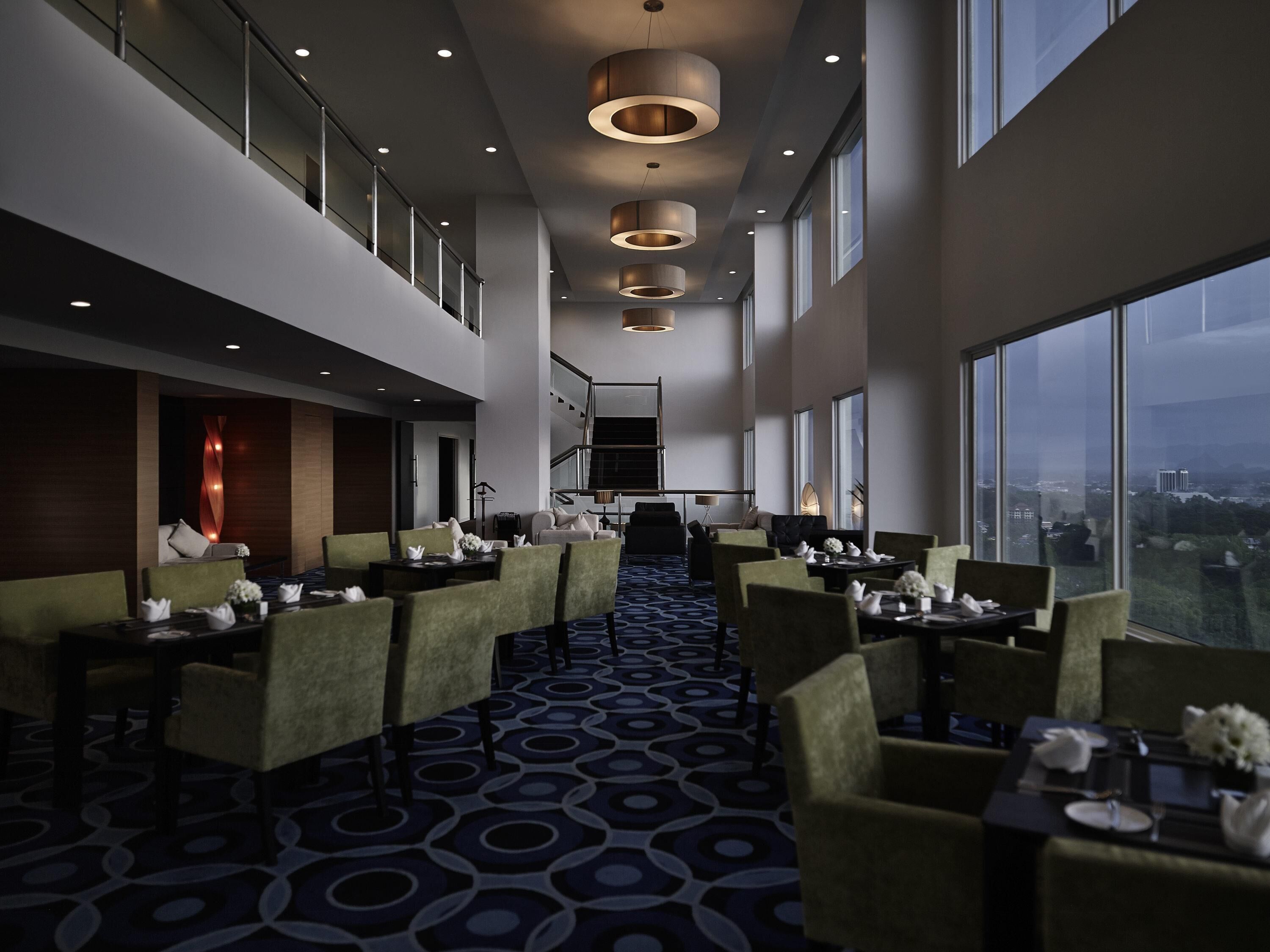 Deluxe-Zimmer, 1 King-Bett, Zutritt zur Club Lounge, Stadtblick (Executive)