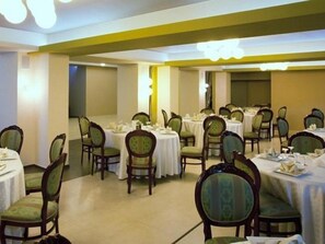 Banquet hall - Pietroasa Hotel, Buzau (Buzau)