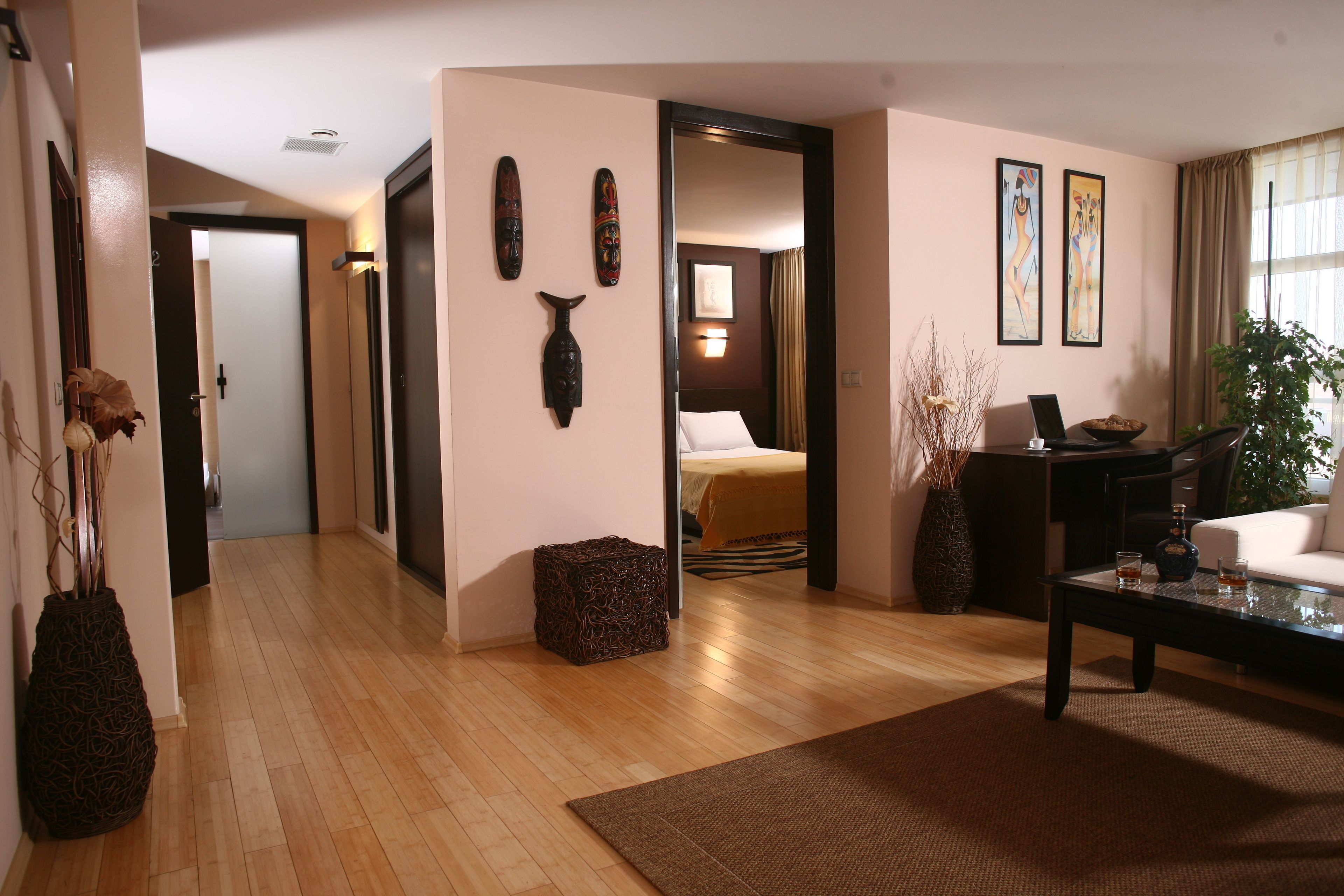 Televisión de pantalla plana de 22 pulgadas con canales por cable 