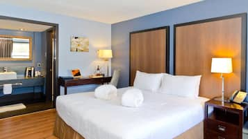 Deluxe Room, 1 King Bed | Premium bedding, down duvets, pillow-top beds, individually decorated