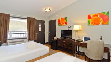 Deluxe Double Room, 2 Double Beds | Premium bedding, pillowtop beds, individually decorated