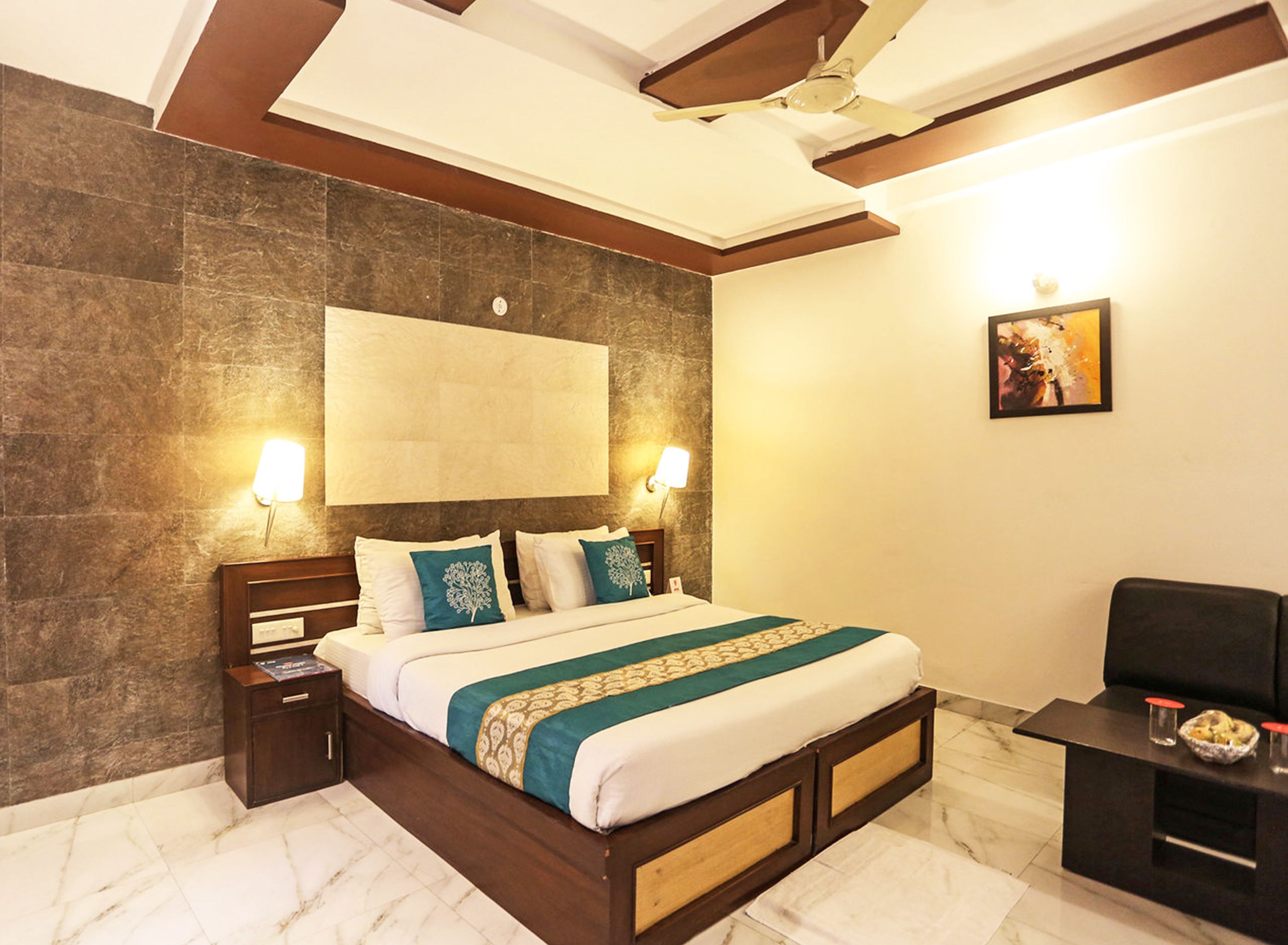 Habitación cuádruple familiar | Caja fuerte y wifi gratis