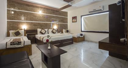 Optimum Tara Palace