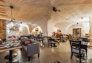 Restaurant - Meriton Old Town Garden Hotel (Tallinn)