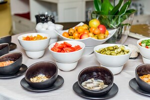 Dagelijks ontbijtbuffet inbegrepen