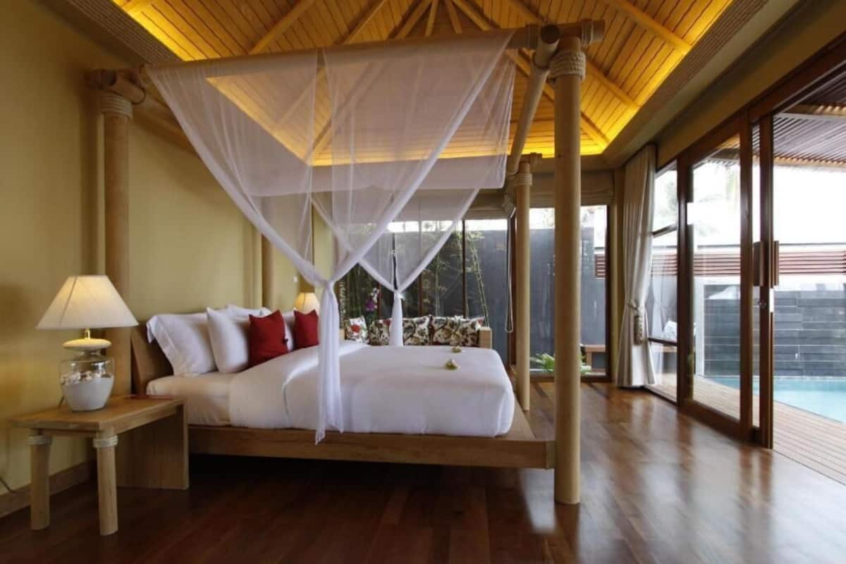 Ropa de cama de alta calidad, colchones Select Comfort, minibar