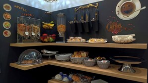 Breakfast for a fee - Hotel Dover (Milan)