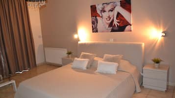 Superior Studio | In-room safe, soundproofing, iron/ironing board, rollaway beds