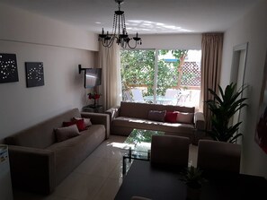 Superior Apartment, 2 Bedrooms | Living area | Flat-screen TV - Marianna (Limassol)