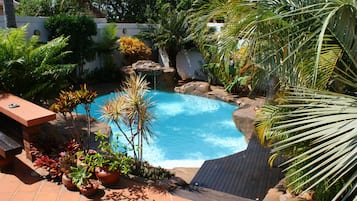 Outdoor pool, sun loungers