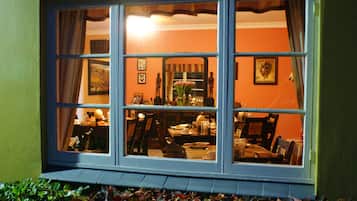 Petit déjeuner anglais compris tous les jours