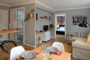 Apartamento design | Área de estar | TV de tela plana 40 cm com canais digitais, TV