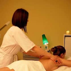 Couples treatment room(s), sauna, hot tub, steam room