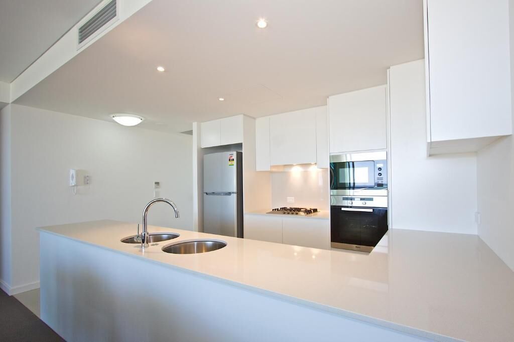 apartment, 2 bedrooms, ocean view | premium bedding, pillow-top beds, individually decorated