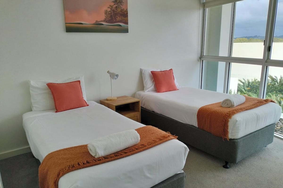 Apartment, 3 Bedrooms, Ocean View | Premium bedding, pillowtop beds, individually decorated