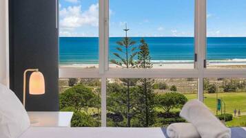 Apartment, 2 Bedrooms, Ocean View | Individually decorated, individually furnished, soundproofing