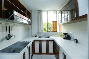 Standard Apartment | Egyptian cotton sheets, premium bedding, in-room safe, blackout curtains - Peru Star Apart-Hotel (Lima)