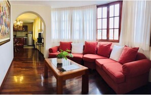 Executive Apartment | Living area