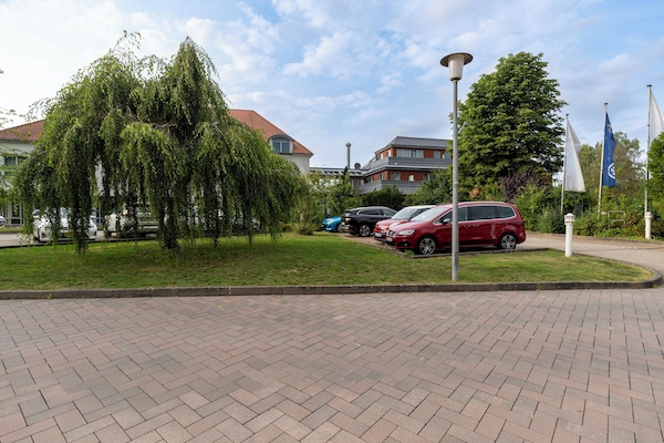 Parking (toeslag) kost EUR 5.00 per nacht