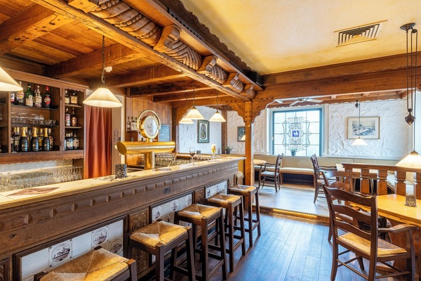 Pub