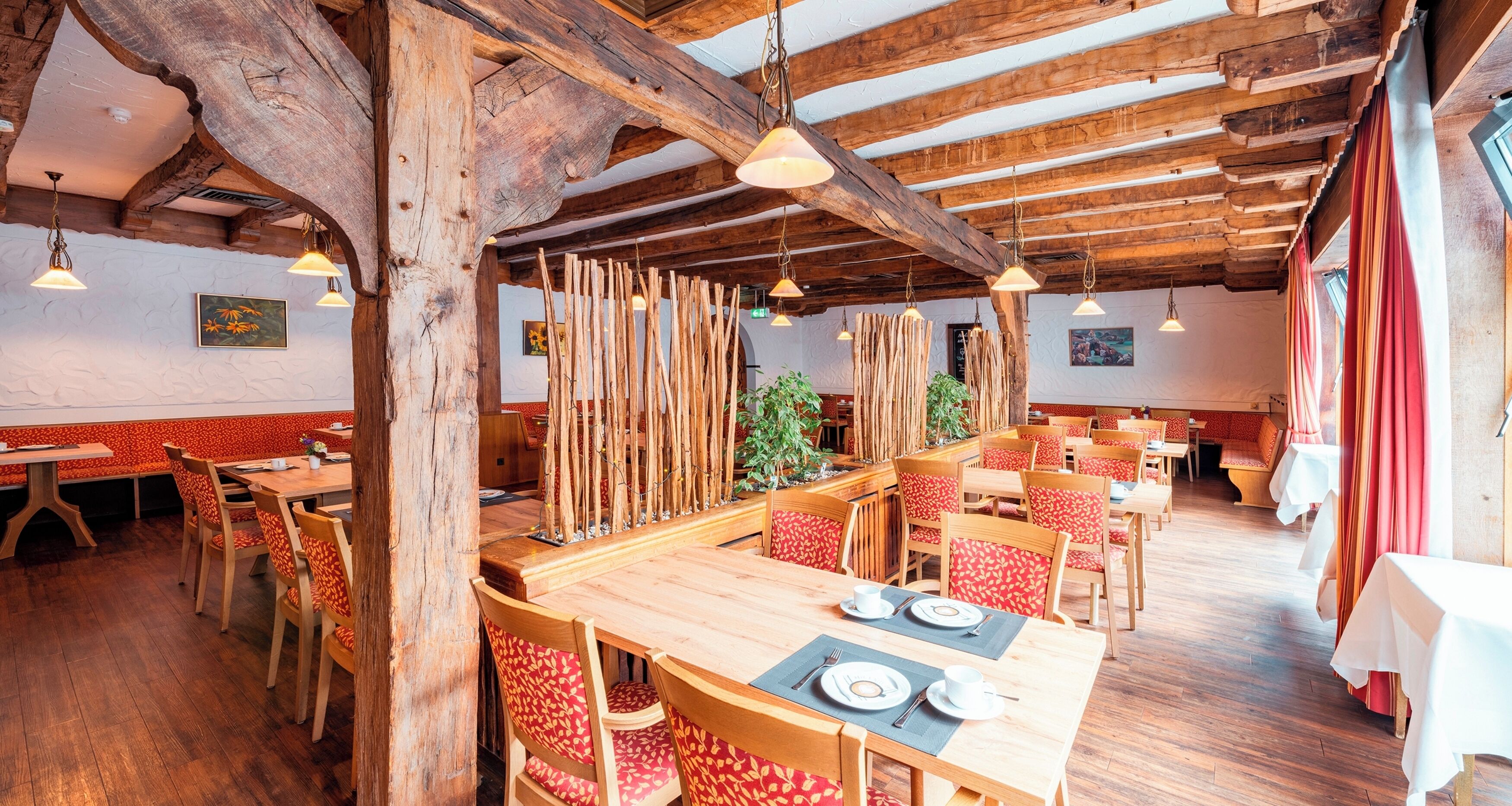 Daily buffet breakfast (EUR 17.00 per person)