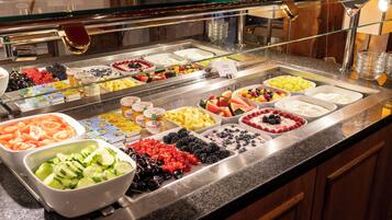 Tägliches Frühstücksbuffet gegen Gebühr