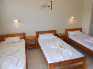 書桌、遮光布/窗簾、隔音、熨斗/熨衣板