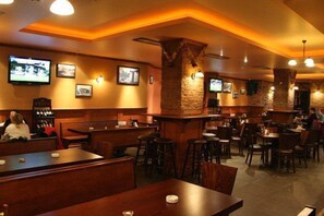 Bar (on property) - Elegant Lodge Hotel (Bansko)