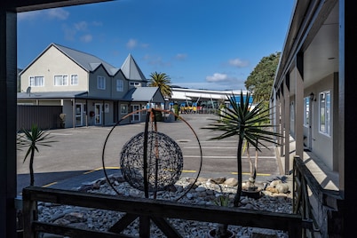 ASURE Gables Motor Lodge