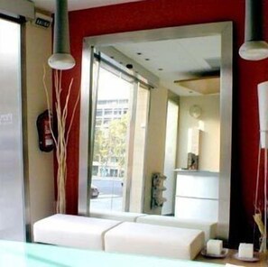Interior detail - Hostal Penalty (Valencia)