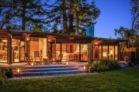 ๊ฐ์ค์์ ๋ณด์ด๋ ์ ๋ง