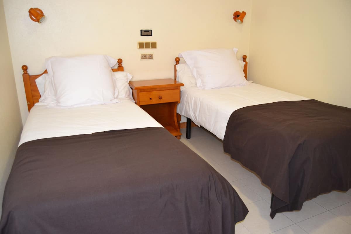 Desk, free cots/infant beds, rollaway beds, free WiFi