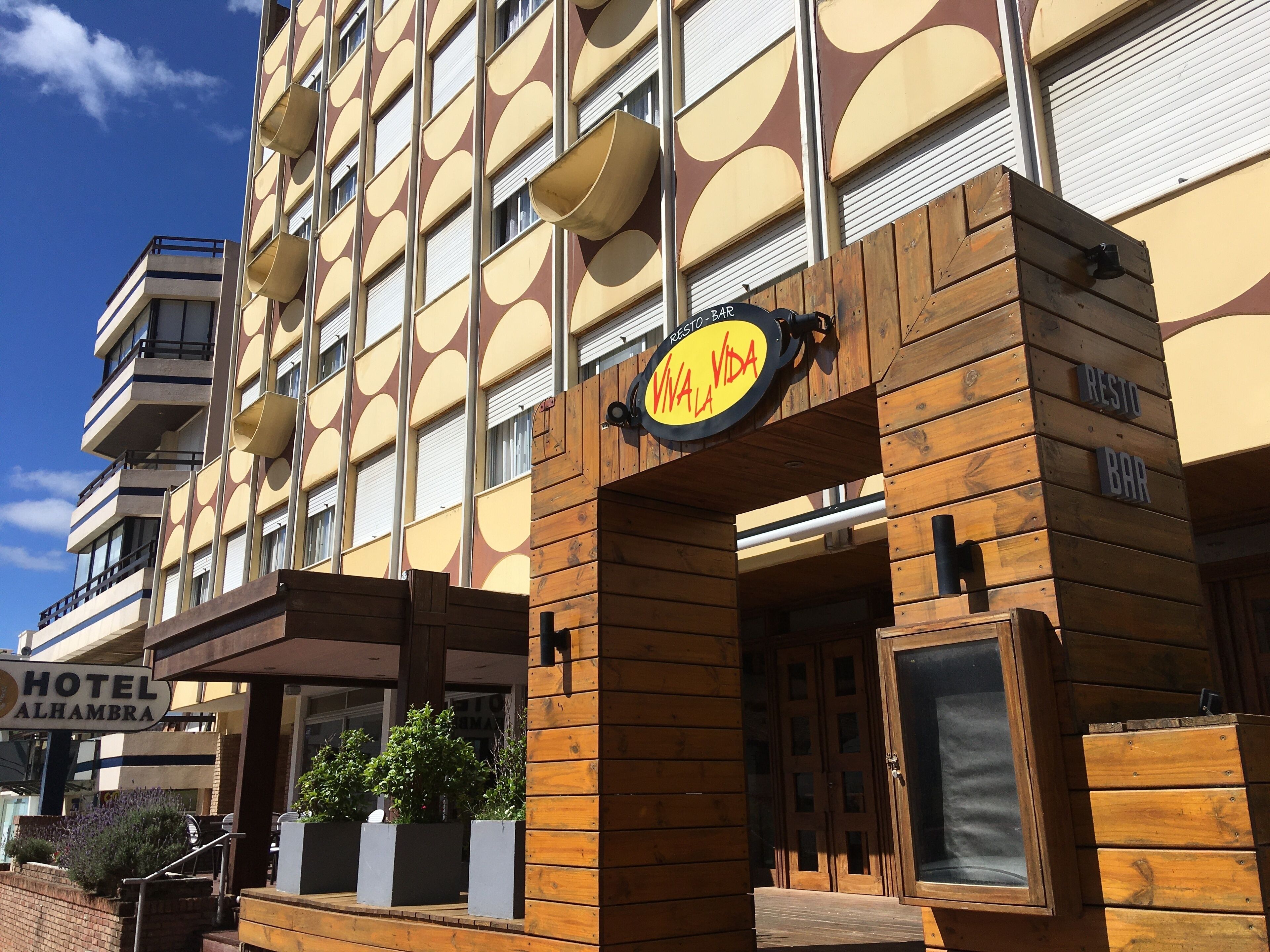 Photo - Hotel Alhambra