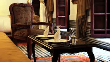 Deluxe Room | 1 bedroom, Frette Italian sheets, Select Comfort beds, minibar