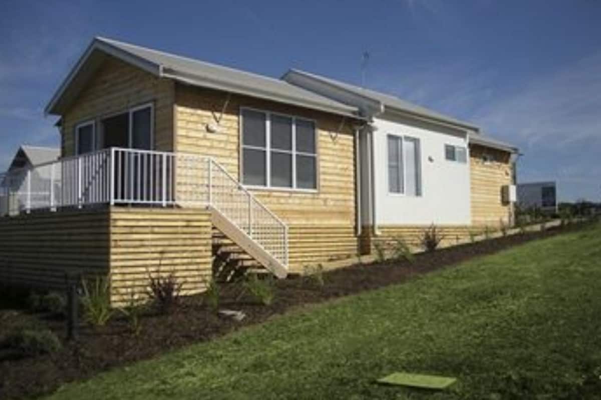 Garden Villa | Iron/ironing board, free WiFi, bed sheets