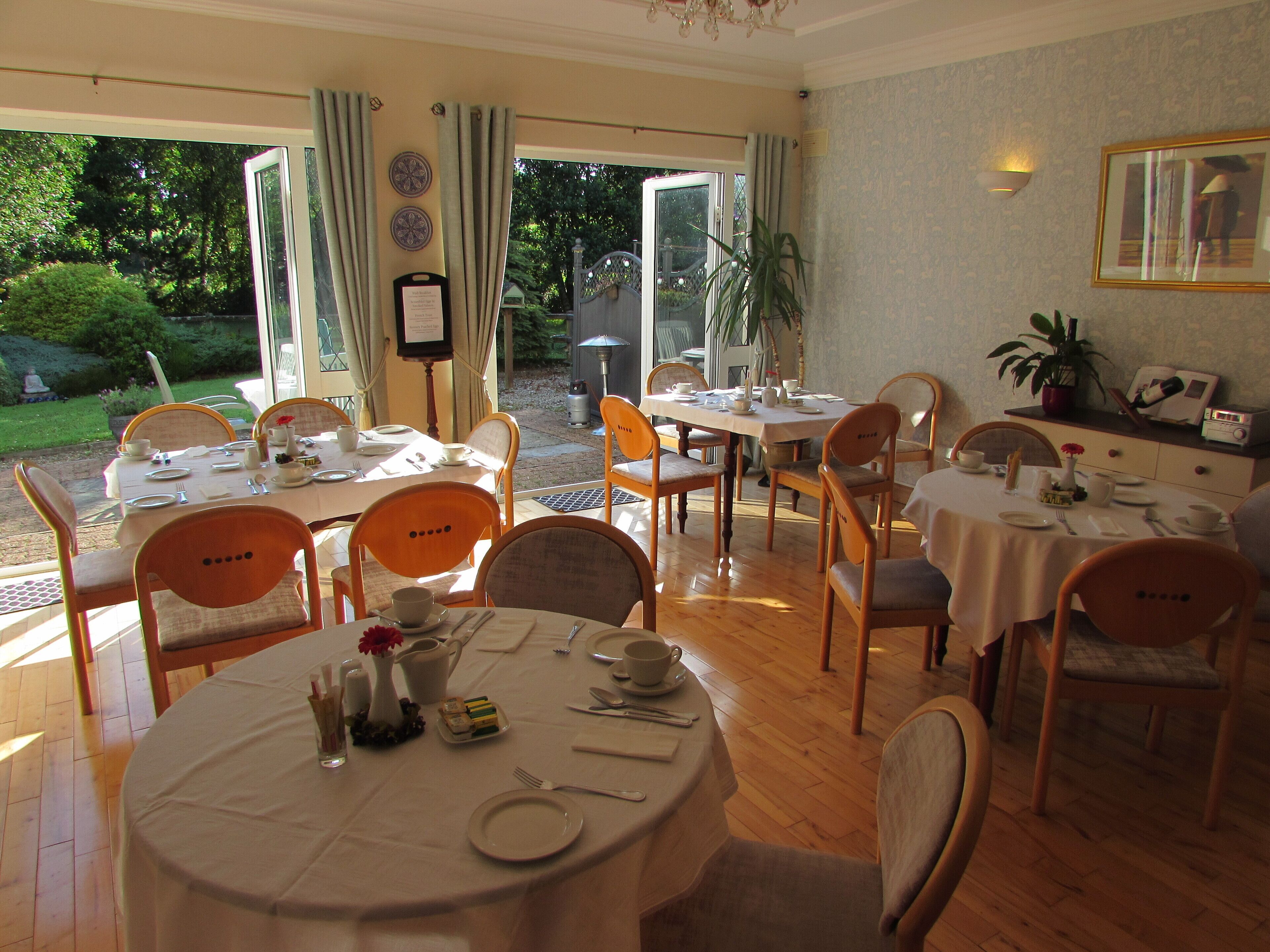 Daily full breakfast for a fee