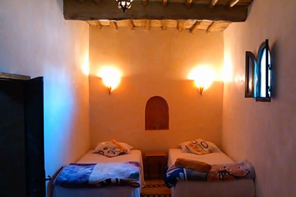 Cunas gratuitas, wifi gratis y ropa de cama