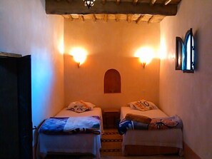 Lits bébé (gratuits), Wi-Fi gratuit, draps fournis