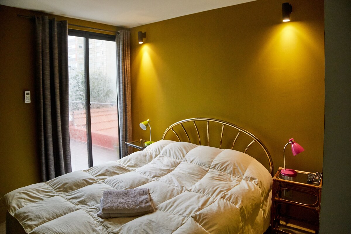 Panorama tweepersoonskamer, voor 1 persoon, 1 tweepersoonsbed, privébadkamer, uitzicht op rivier | Een strijkplank/strijkijzer, extra bedden (toeslag), gratis wifi