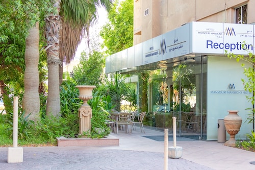Mansouri Mansions Hotel