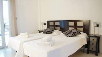 Standard Apartment, 2 Bedrooms | Individually furnished, soundproofing, iron/ironing board