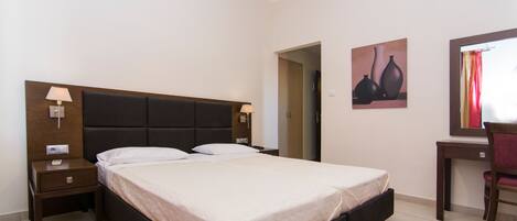 Doppel- oder Zweibettzimmer, Balkon