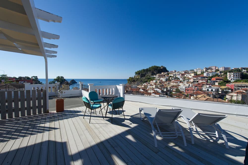 San Nectarios Hotel