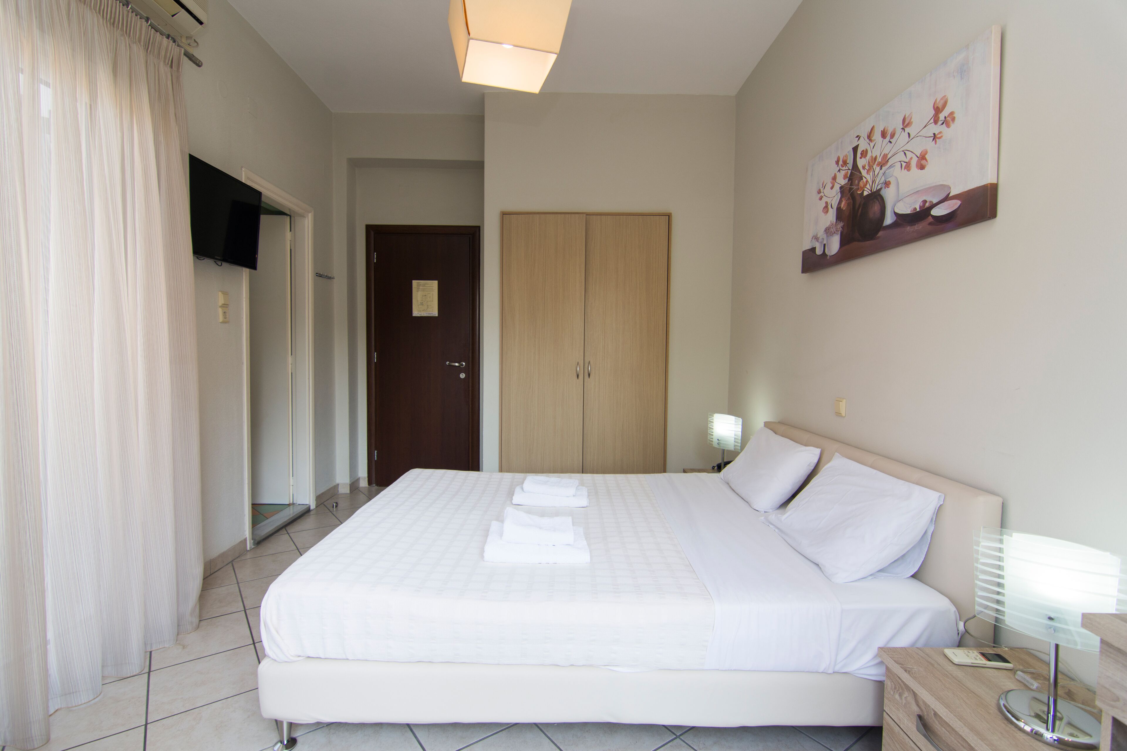 Photo - San Nectarios Hotel