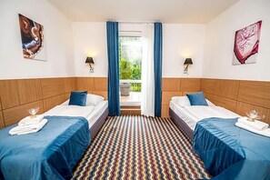 โต๊ะทำงาน, เปล/เตียงเด็กอ่อน, Wi-Fi ฟรี, ผ้าปูที่นอน