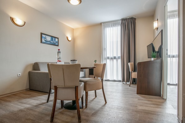Superior-Apartment | Wohnbereich